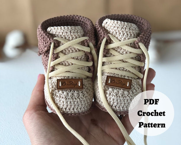 Crochet baby shoes pattern