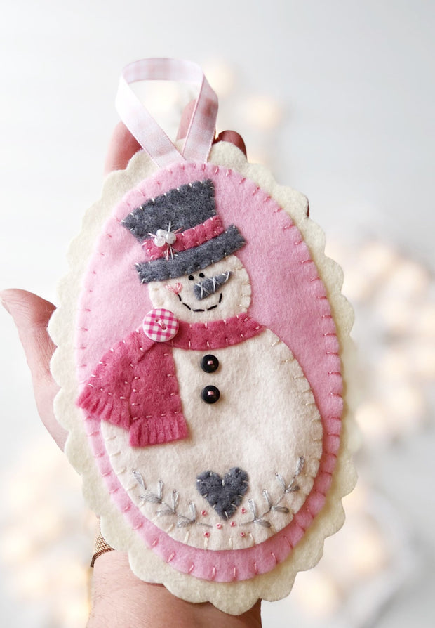 Christmas felt ornaments pattern snowman gingerbread