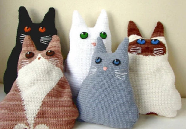 Cat Pillow Crochet Pattern